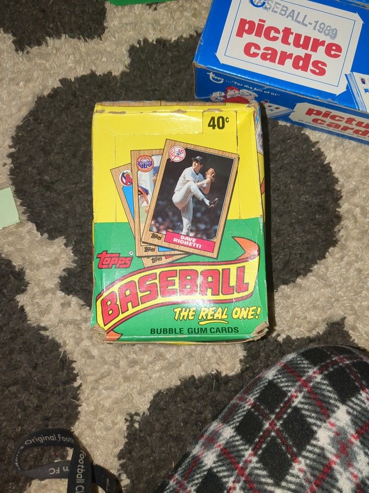 Topps Baseball Trading Cards