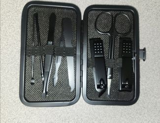 7 Piece Manicure Kit