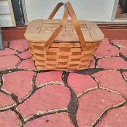 Vintage Picnic Basket
