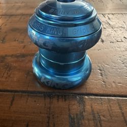 Chris King Turquoise Sotto Voce 1-1/8” Threadless