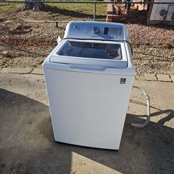 GE Washer And Dryer  Set