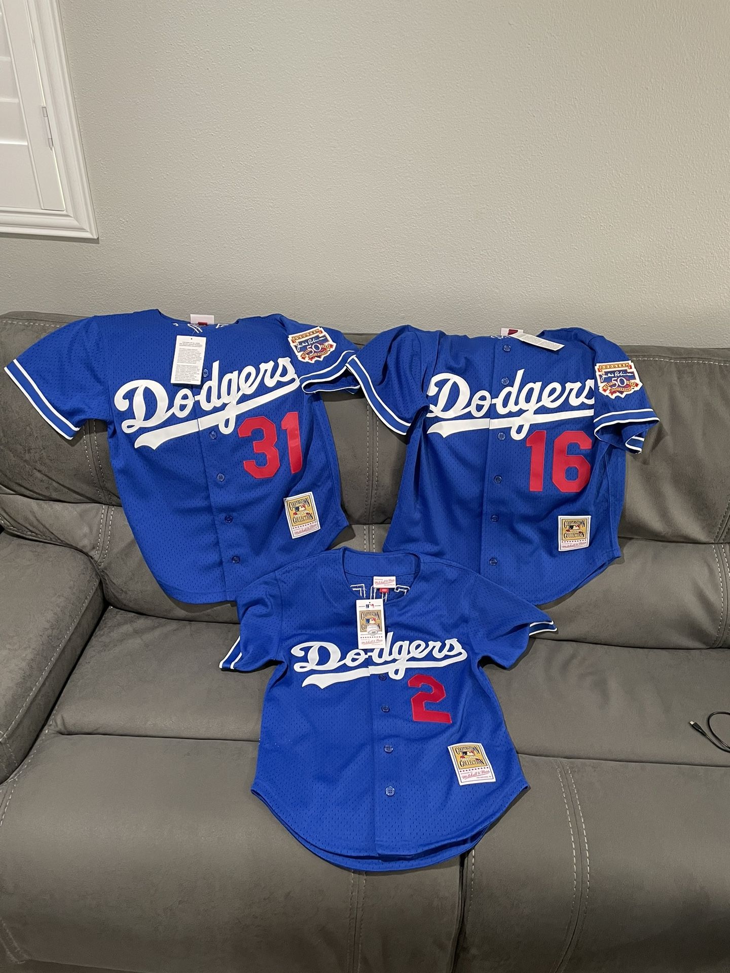 Authentic Mike Piazza Los Angeles Dodgers 1997 Button Front Jersey - Shop  Mitchell & Ness Authentic Jerseys and Replicas Mitchell & Ness Nostalgia Co.
