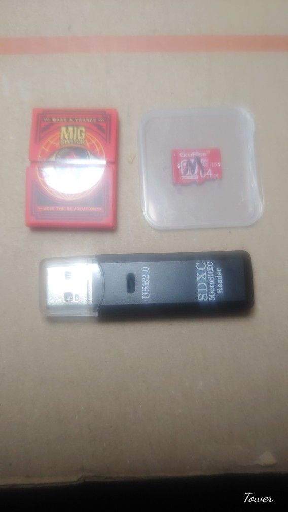 MIG Flash 64gb Card With USB Reader