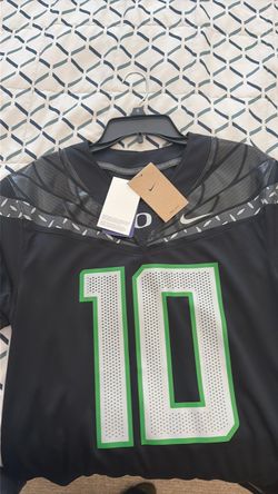 Nike Oregon Ducks #10 Football Jersey