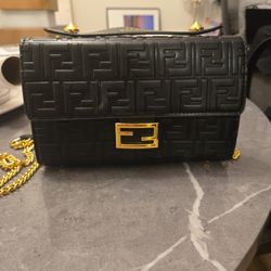 Black Leather Cross Body Purse 