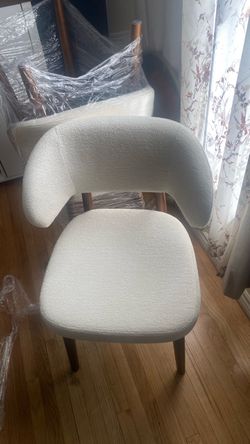 **Brand New** Mid-Century Modern Chairs Set of 4