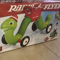 New Radio flyer “The Inchworm”