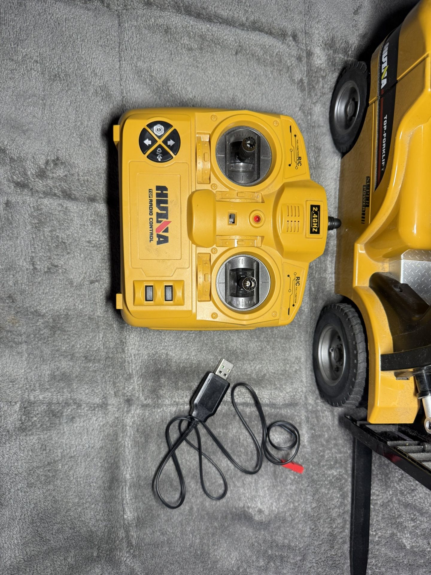 HUINA FORKLIFT 1577H