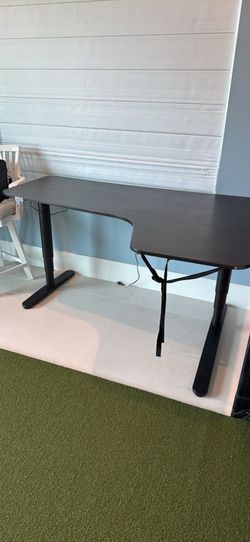 Large Sit to Stand Corner Desk