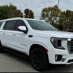 2023 GMC Yukon XL
