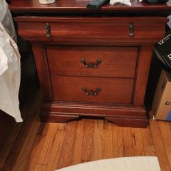 Table/dresser Bedside