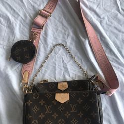 Louis Vuitton Multi Pochette Accessories Leather Crossbody Bag 