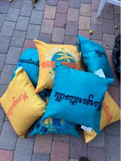 Patio  throw pillows  (cojines para patio )