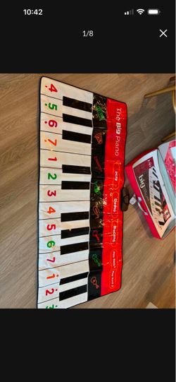 Floor piano