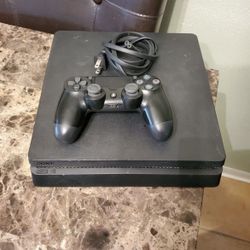 PlayStation 4 Slim 1TB Complete 