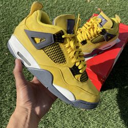 Sz 10 Jordan Retro 4s $60 FIRM NO TRADES