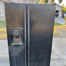 Free refrigerator