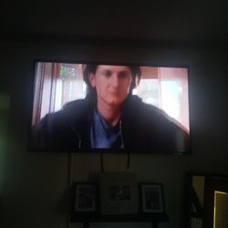 55 Inch Vizio 2 Remotes Smart Tv