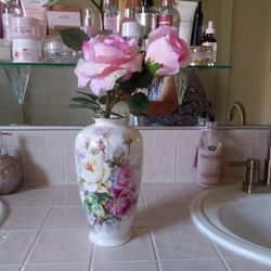 Vintage Roses Bone China Vase.