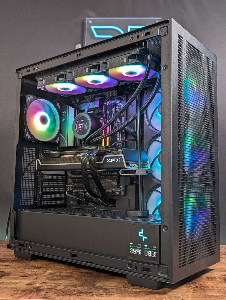 Ryzen 7800x3D // RX 7900XT 20GB // 32GB DDR5 // 2TB Samsung 990 Pro // WiFi