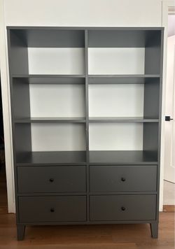 Bedroom storage shelving/drawers