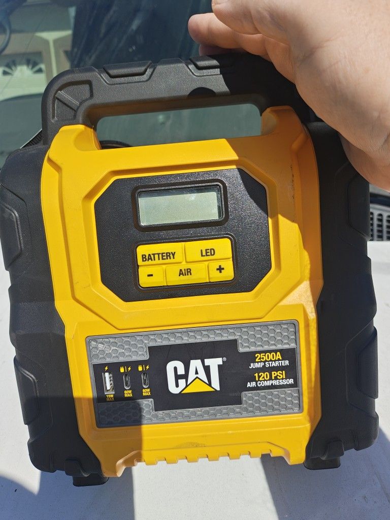 CAT 3 N 1 Power Station Jumper Box 65 Firm No Less for Sale in Visalia ...