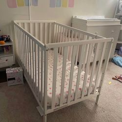 Heartland crib with matress