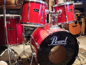Complete Pearl Export 5 pc. Drum Set