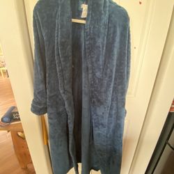 Free Dark Blue Robe