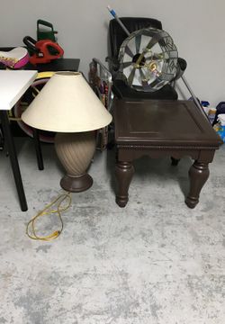 Table lamp