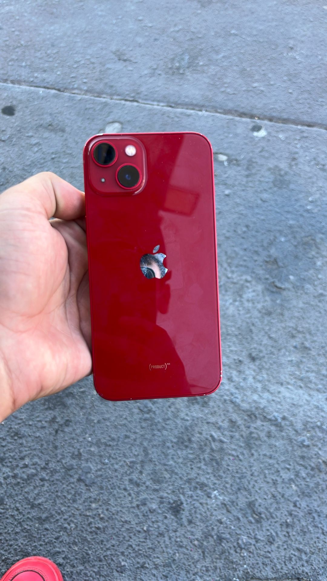 iPhone 13