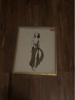 Marmont Hill V-Neck Frame