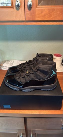 Size 11 Jordan 11 gamma blue