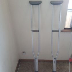 Top Shelf Crutches 