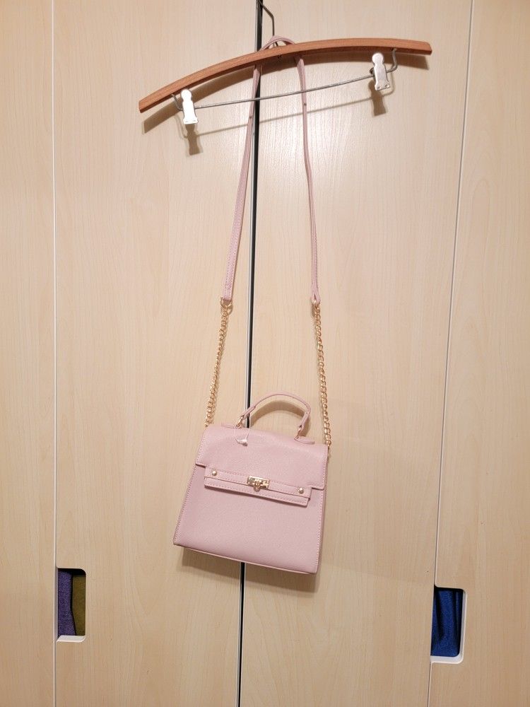 LD Crossbody Bags