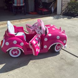 Minnie Mouse 12v Ride On Car