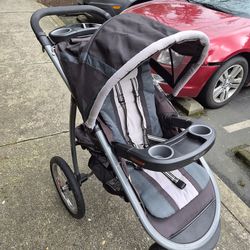 Graco fast action jogger