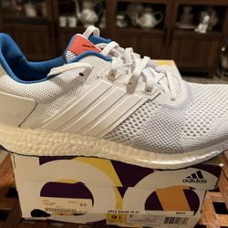 Adidas UltraBoost ST Men’s 9.5
