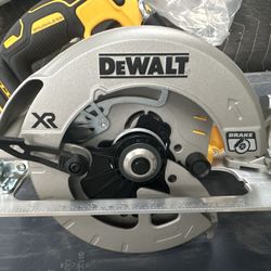 XR 7-1/4” Circular Saw Tool Only 