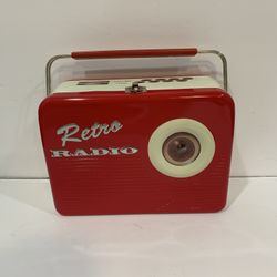 Retro Radio Lunch Box