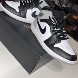 Air Jordan 1 Mid, Size 8 1/2