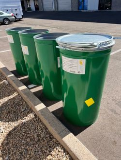 55 gal Metal Barrels