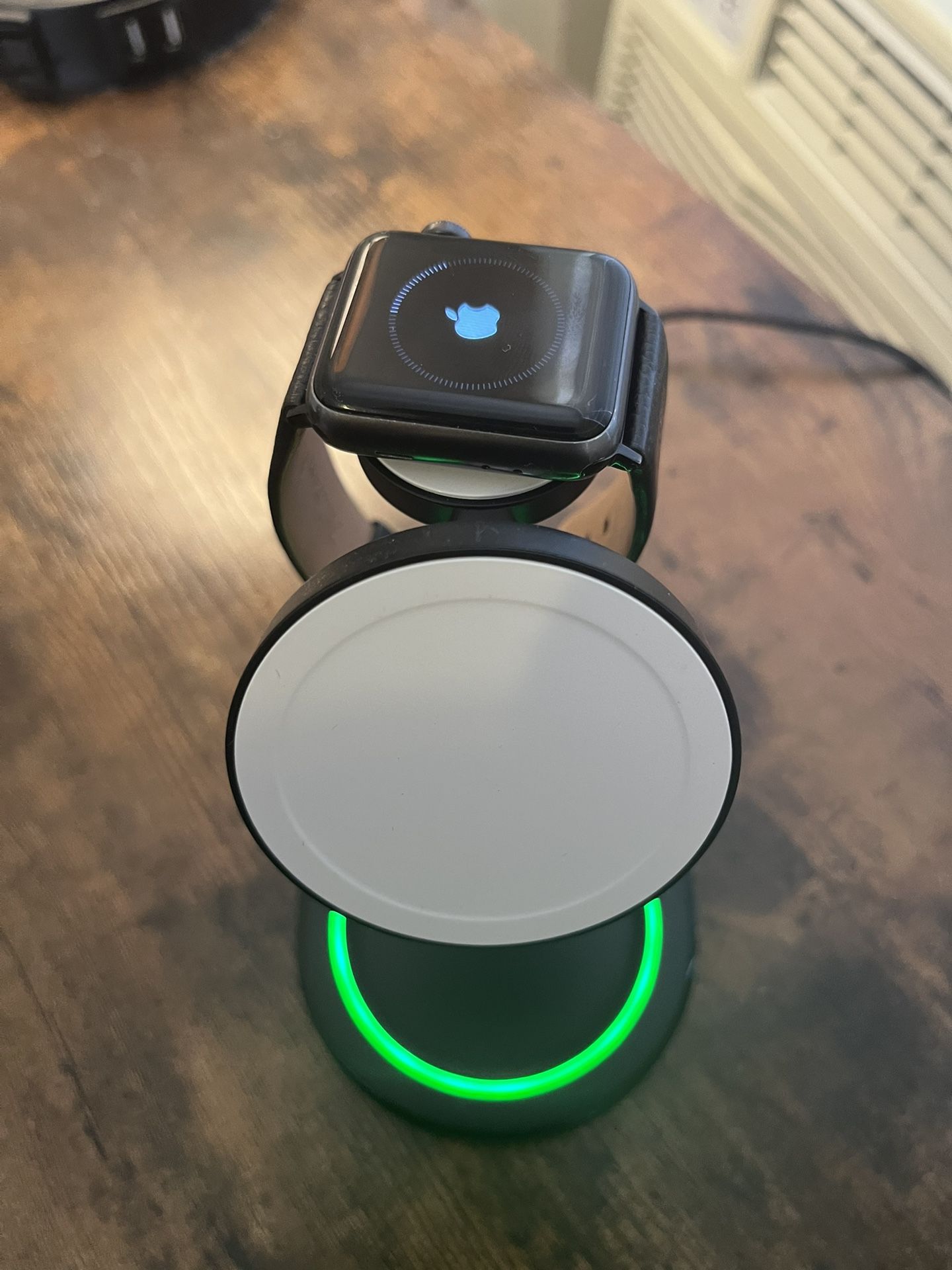 Apple Watch Series 3 38mm w/ phone & watch charging station