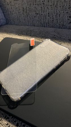 iPhone X or Xs case and tempered glass