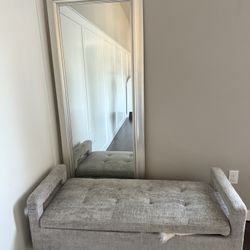 Mirror And Bench With Storage