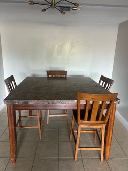 Diner table
