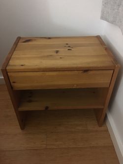 Side table - SOLID WOOD