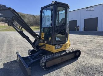 2021 DEERE 35G