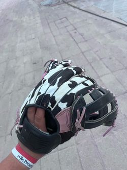 Baseball/Softball glove