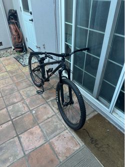 YT dirt love dirt jumper